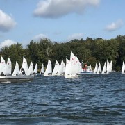 Spannende IDJM der Teenys auf dem Wannsee Bild 1
