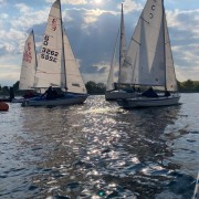 Erste Freitagabend-Regatta der Saison Bild 5