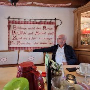 Gemeinsames Fr&uuml;hst&uuml;ck beim Kr&auml;uterhof Rosen Bild 1